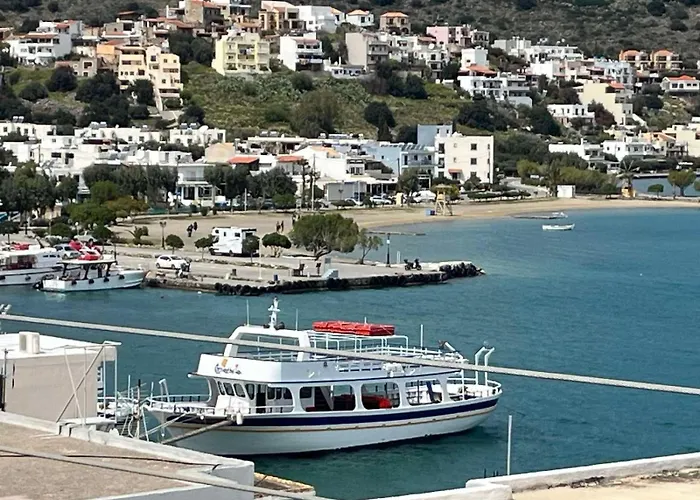 Family Hotel: Elounda Colour Apartments